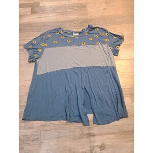 Belle du jour xl juniors striped and floral tee